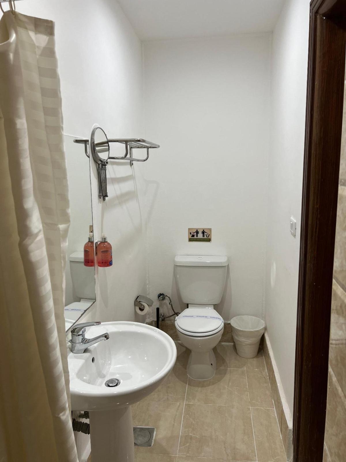 Lilly Rooms And Studio Hurghada Extérieur photo